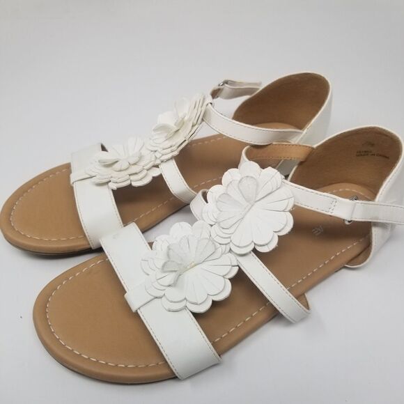 AMERICAN EAGLE WHITE SANDALS. SIZE 5. - Picture 9 of 16
